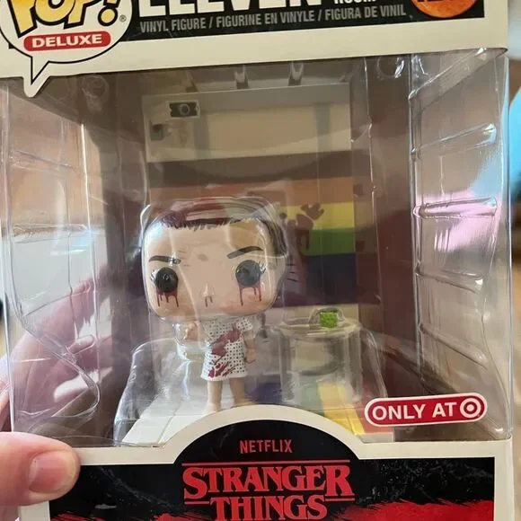 Funko Pop Deluxe Stranger Things Exclusive Eleven Rainbow Room